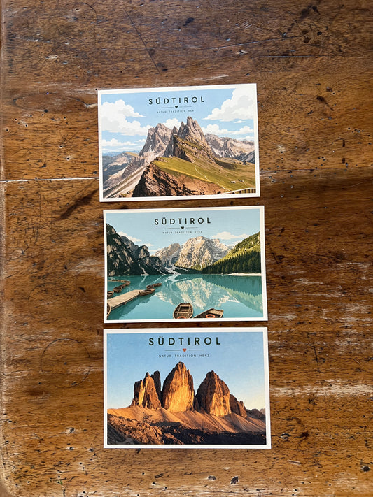 Südtirol Postkarten-Set Dolomiten – Drei Zinnen, Seceda & Pragser Wildsee | 3 Premium Postkarten aus Südtirol